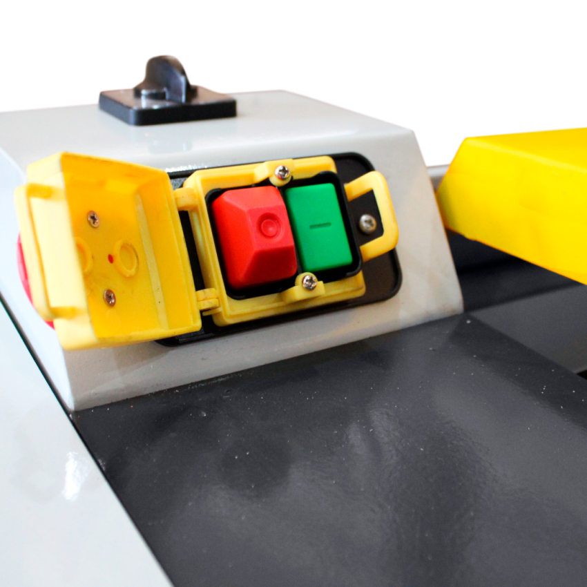 Torno Mecânico Profissional de Bancada 750mm-550W-220V - ML250