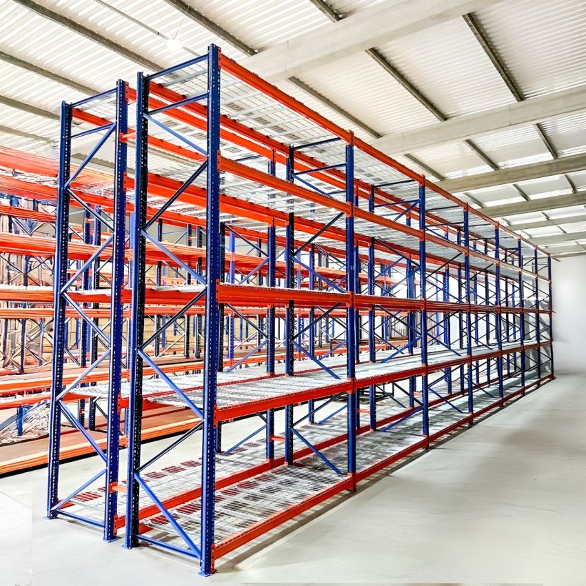 Conjunto de Porta Paletes Modular Galvanizado 3000kg por Prateleira - 3000644G - STROM